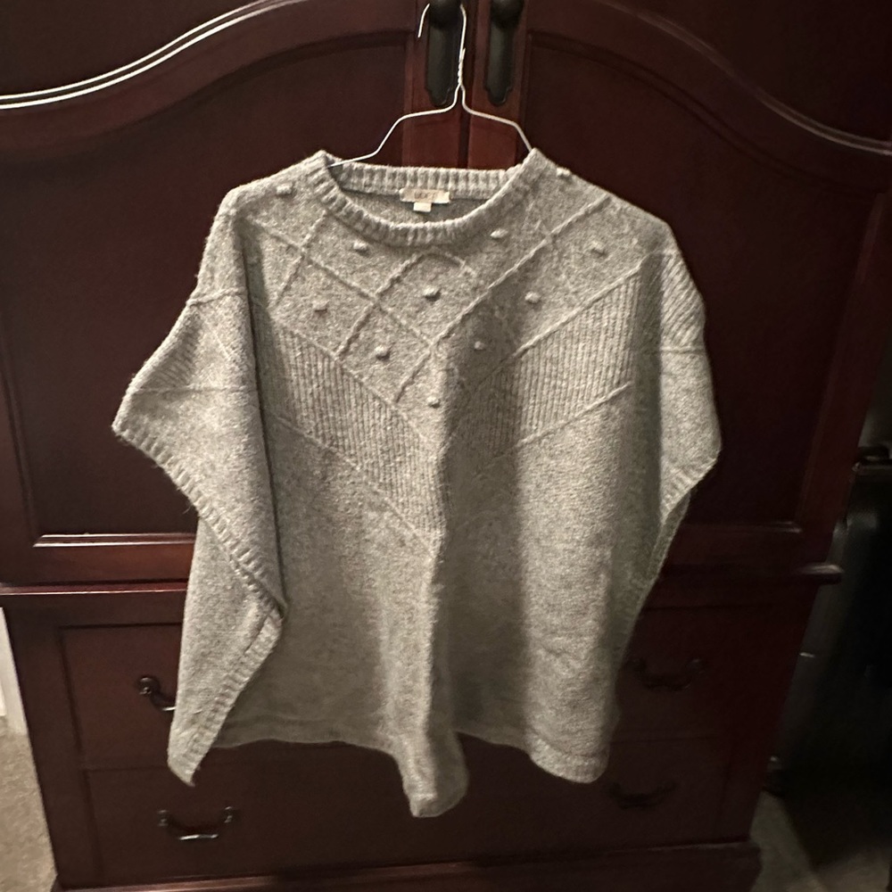 LOFT Heather Gray Knit Sweater